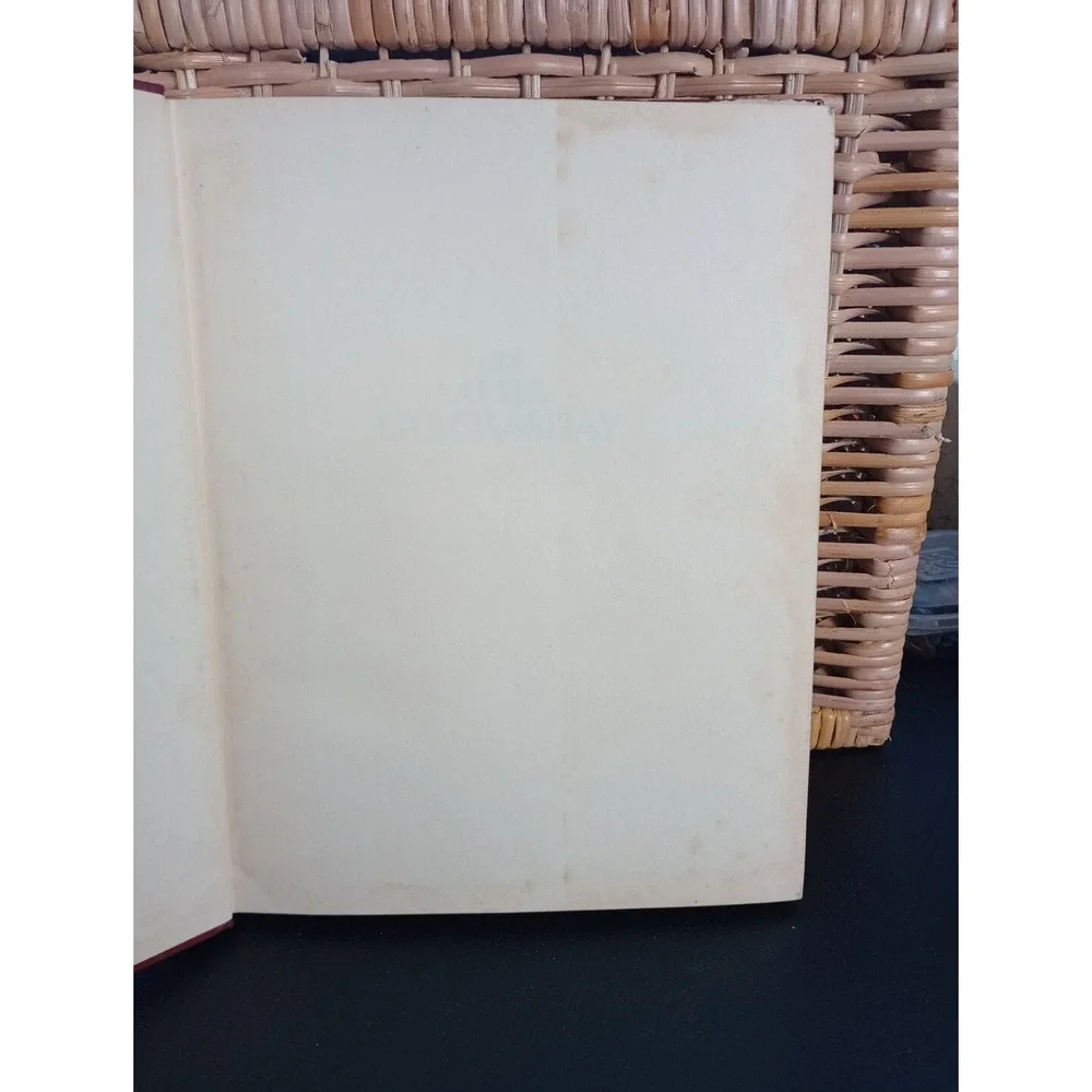 Life After Doomsday Bruce D. Clayton 1980‎ First Edition  Survivalist Guide HC